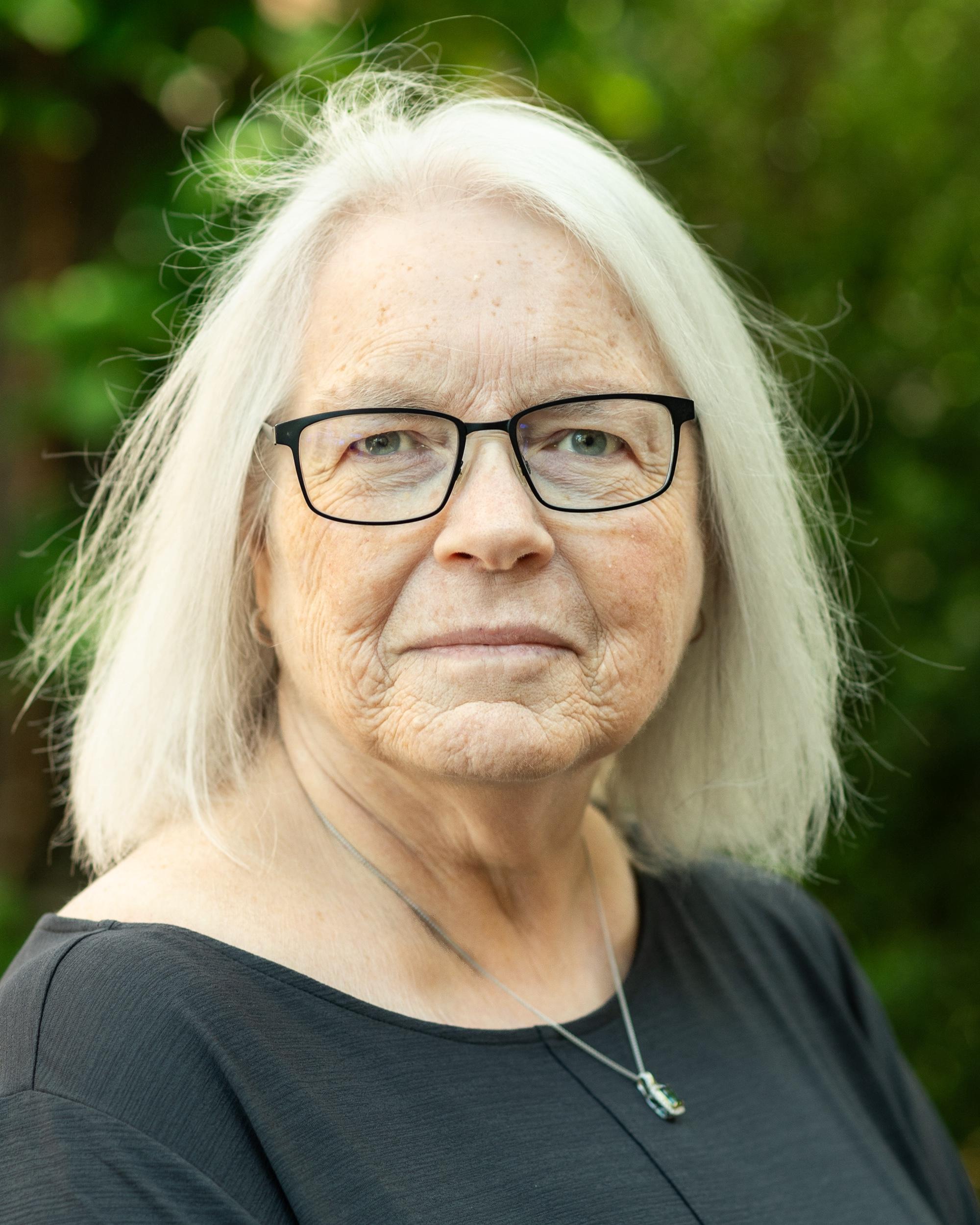 Barbara Weiden Boyd headshot